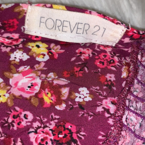 For ever 21 Halter Crop Top - Picture 3 of 3